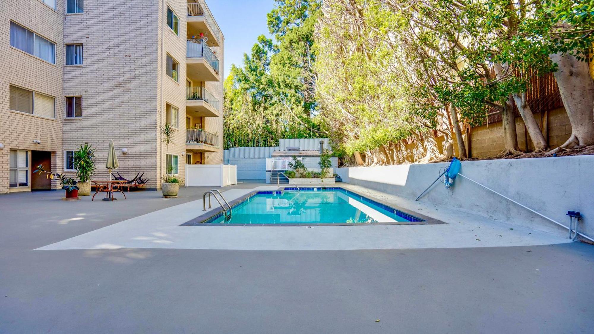 Amazing Large 2 Bedroom West Hollywood Apartment ลอสแอนเจลิส ภายนอก รูปภาพ